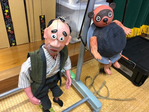 劇団専属記者は小学4年生・・・岡山・瀬戸内市で人形劇の魅力を紹介