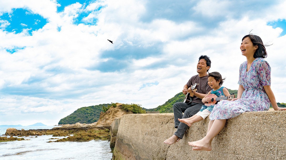 島に移住したら心も体も元気になった　直島で人生がキラリした家族