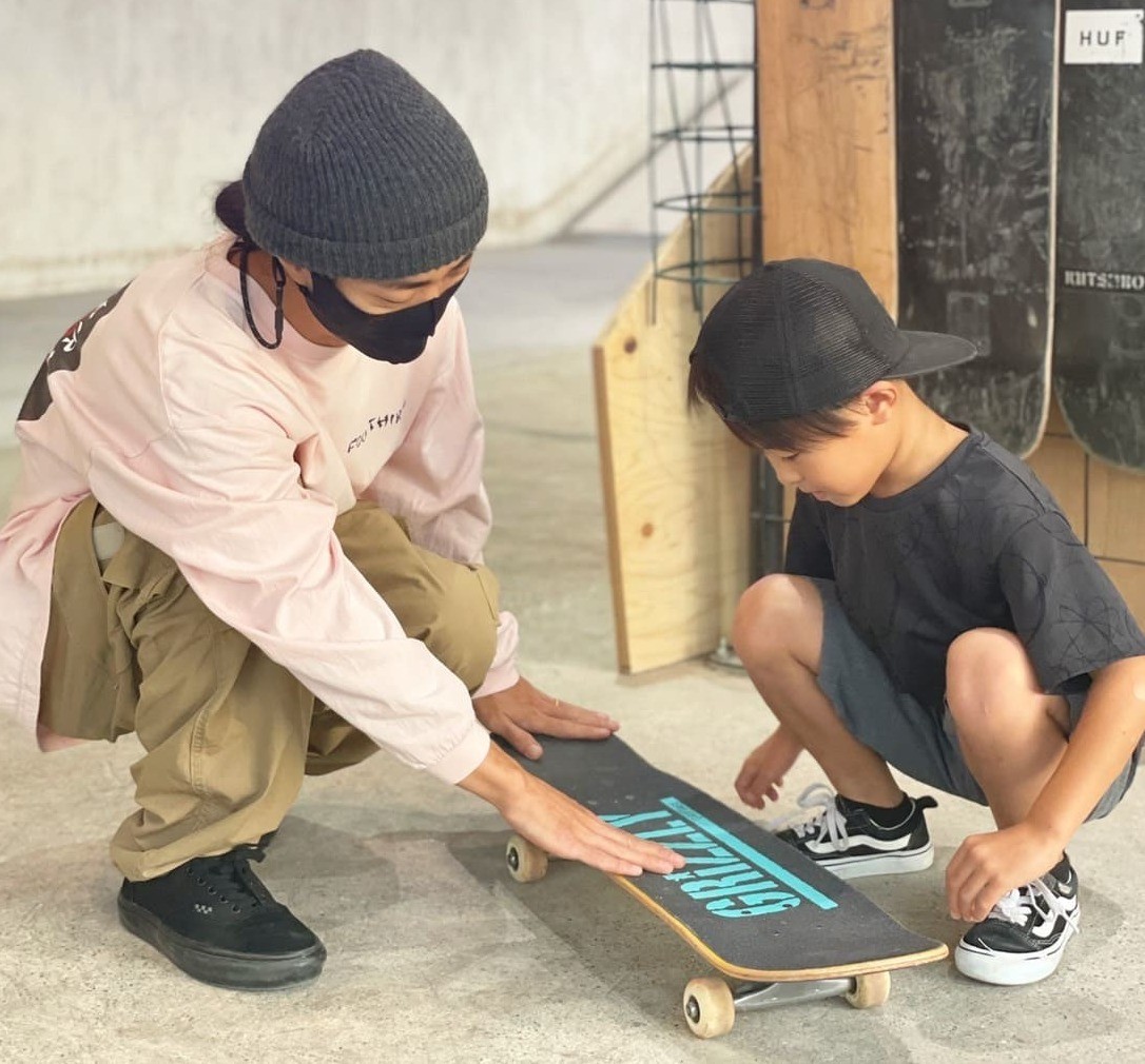 五輪で人気沸騰のスケボー　高松市の室内練習場も活況、子ども利用増える