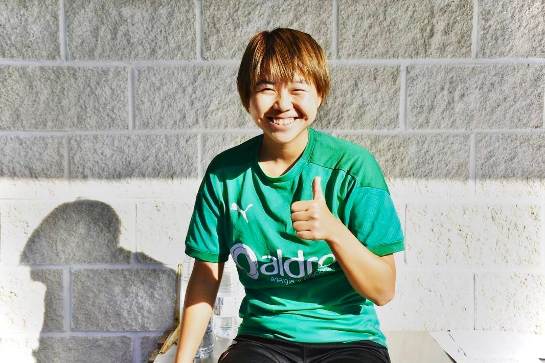 高卒でスペインに渡った女子サッカー界の新星　代表入り目指し日本へ