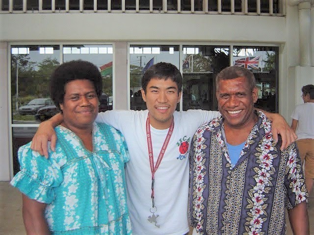 ごみ投棄による湖汚染の改善へ　カンボジアの水上集落で住民と共に歩む