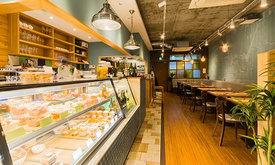 レストラン→「グローサラント」に業態変更　苦境の打破へ、食材問屋の挑戦