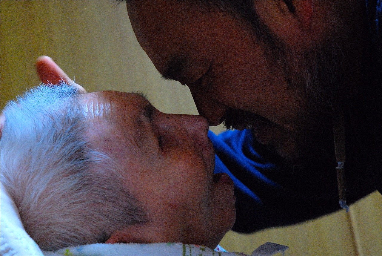 10年以上の“シングル介護”経験し…介護の「リアルな姿」写すフォトライターの人生