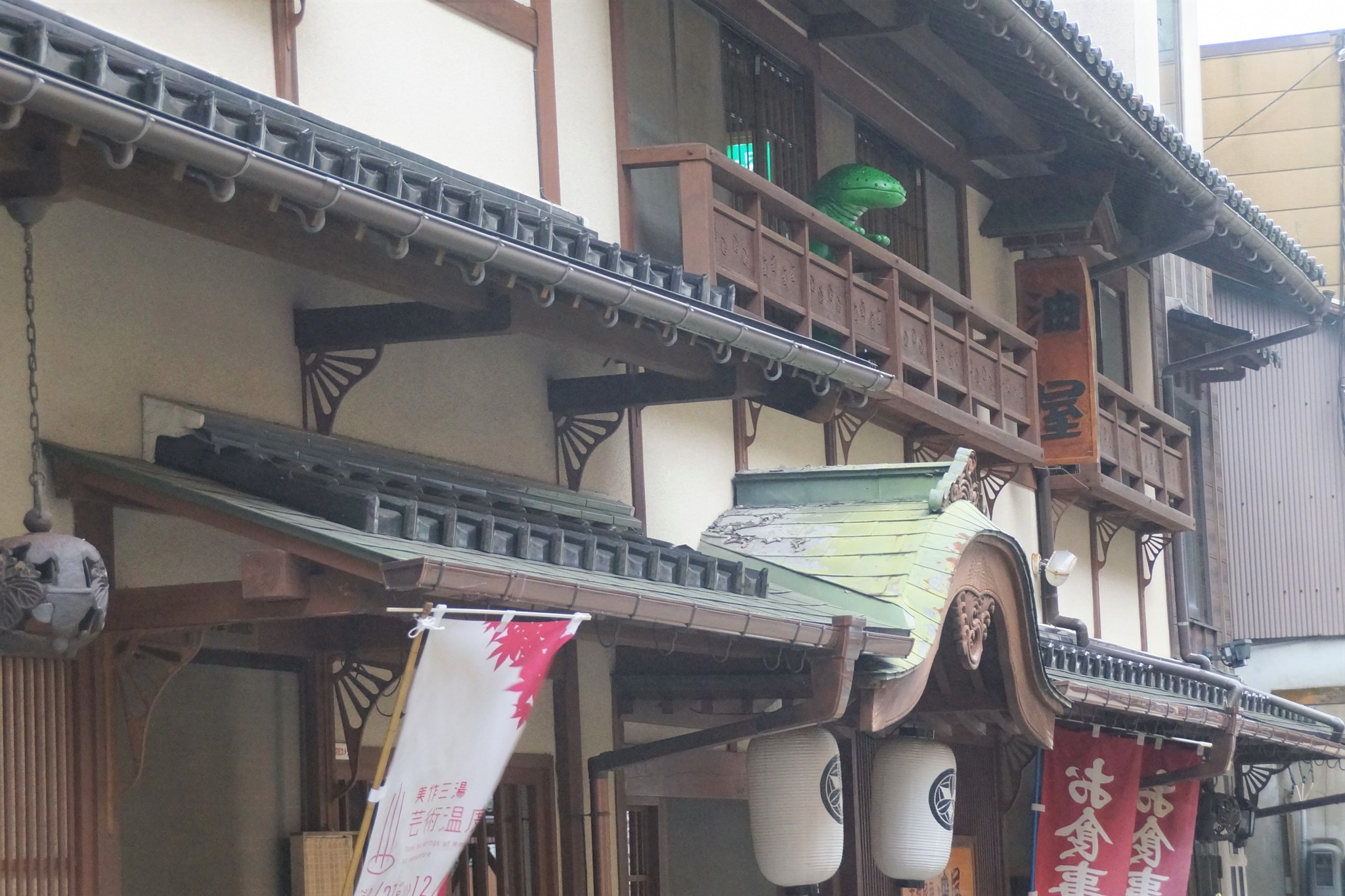 岡山・美作三湯の温泉宿にアート展示　「美作三湯芸術温度」で心も体もポッカポカ