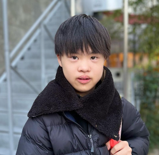 ダウン症は「僕の特徴」　俳優として活動するダウン症の青年に迫る