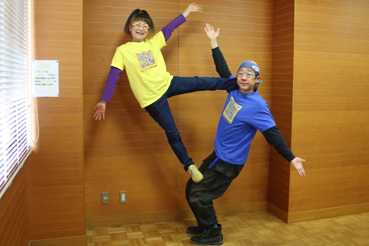 【目標は市内の老人全員がバルーンアートをできるようになること！？】今年で活動24年目　息ピッタリの夫婦パフォーマーの活動に迫る