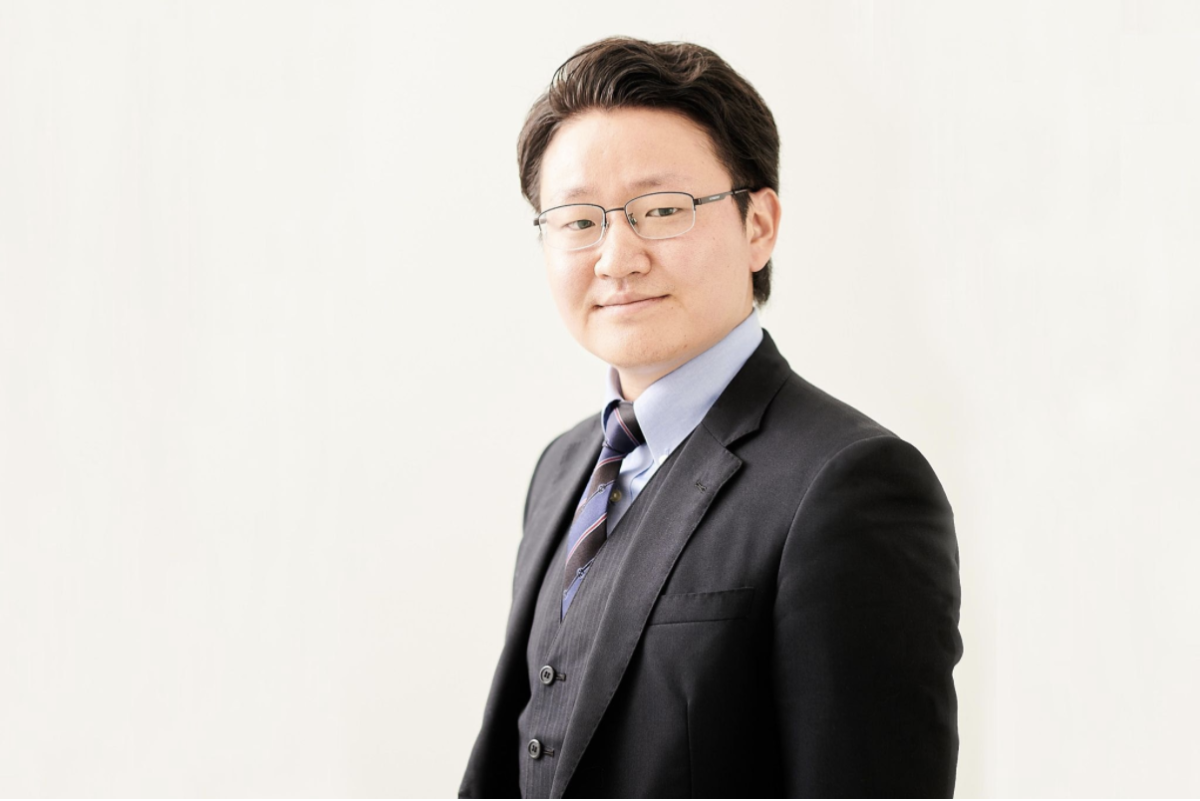 帯状疱疹発症後、見た目が変わると“扱われ方”にも変化が　自身の体験から証券マン→美容業界へ挑んだ異端の経歴を持つ社長に迫る