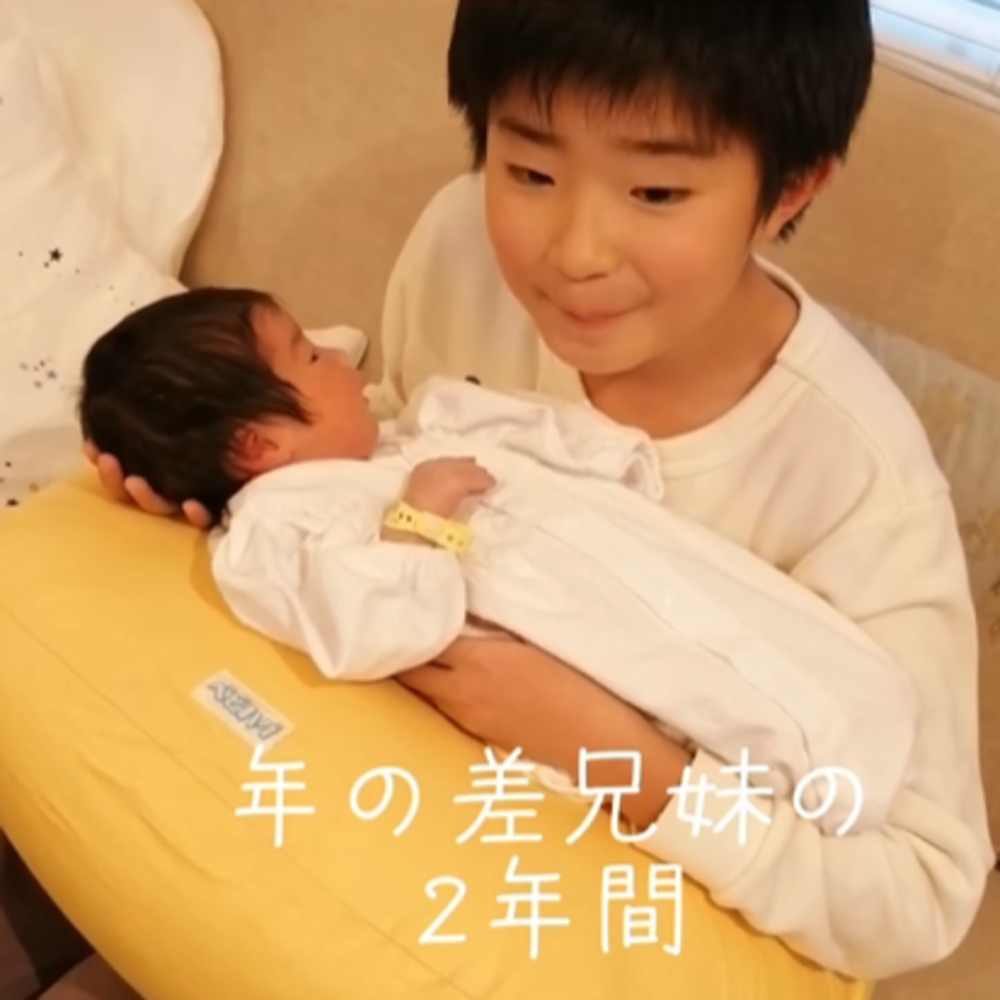 10歳差の兄が妹に愛を注ぎまくった結果　2年後、妹の行動の変化に「こんな子に育ってほしいなぁ」「おじさん泣いちゃう」「尊い」